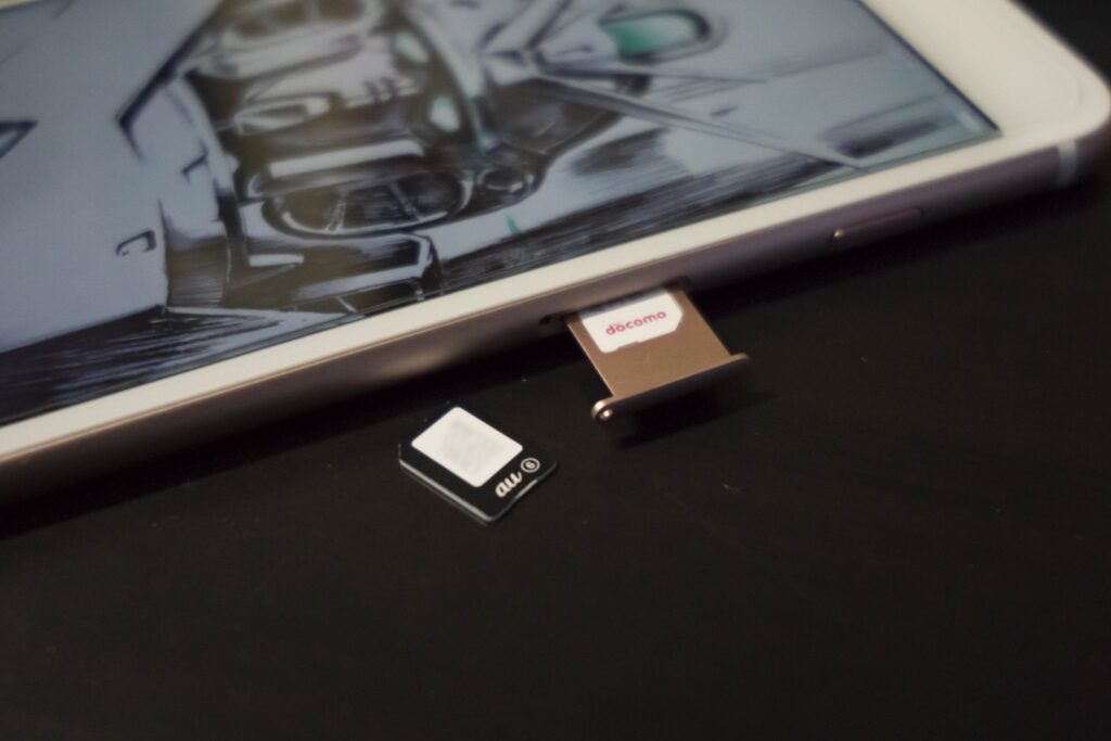 au版iPhone 6s PlusをSIMロック解除!! 国内はもちろん、海外でも自由に使える状態にした。