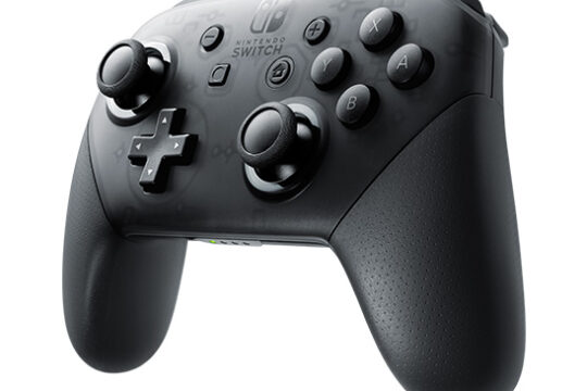 4月22日入荷分、スプラトゥーン2でも使えるNintendo Switch ProコントローラーがAmazon.co.jpで予約受付中。