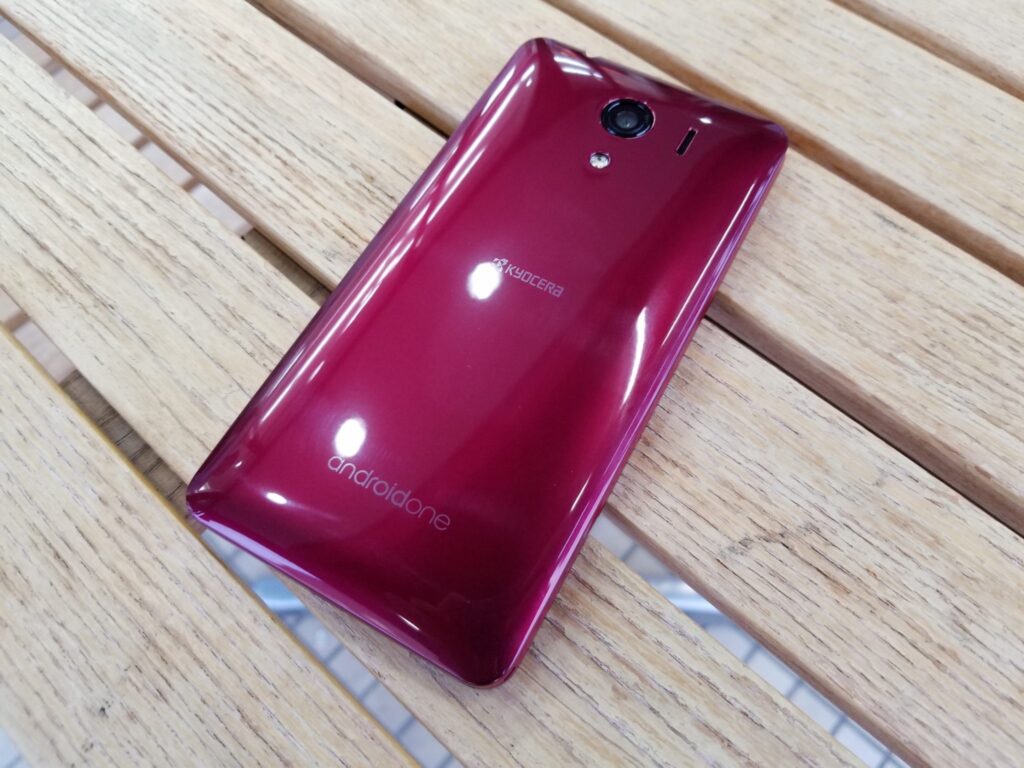 新規一括0円。月額302円。YmobileのAndroid One S2を新規契約。
