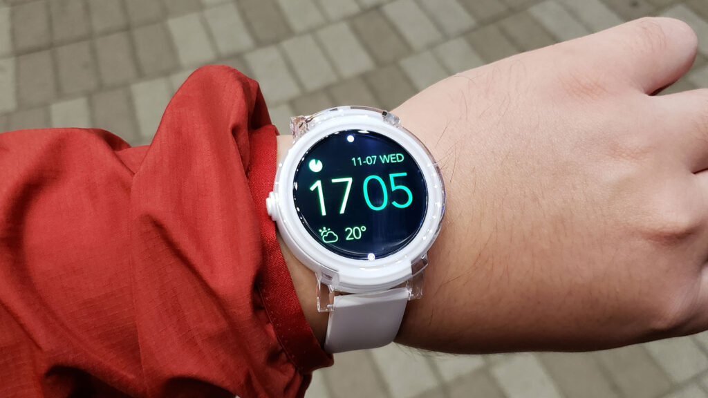 GPS搭載、最新のWear OS 2.1にもアップデートで対応。スマートウォッチ「TicWatch E」「TicWatch S」が30%オフ。
