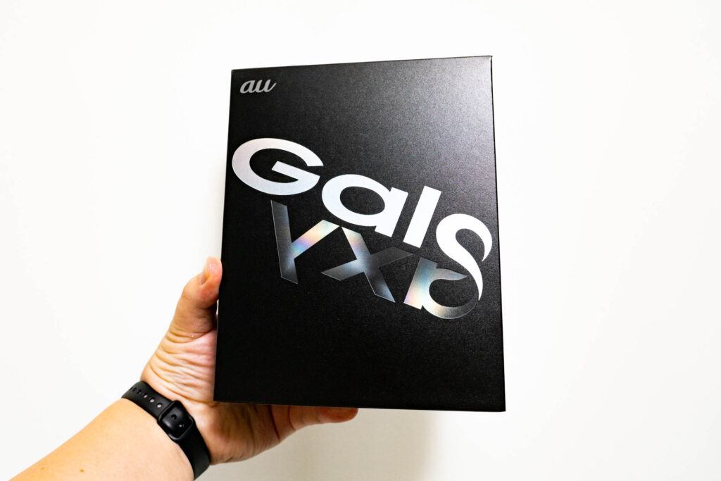 フォルダブル、遂に国内上陸。Galaxy Fold SCV44を購入したので開封レポート。