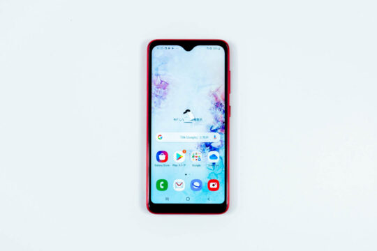 Galaxyシリーズ最安。約2.2万円のお買得な「Galaxy A20」の実力をチェック