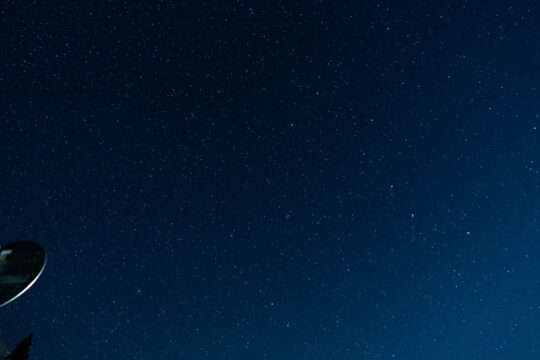 Google Pixel 3に追加された天体撮影モードを奥多摩湖の満天の星空で試す