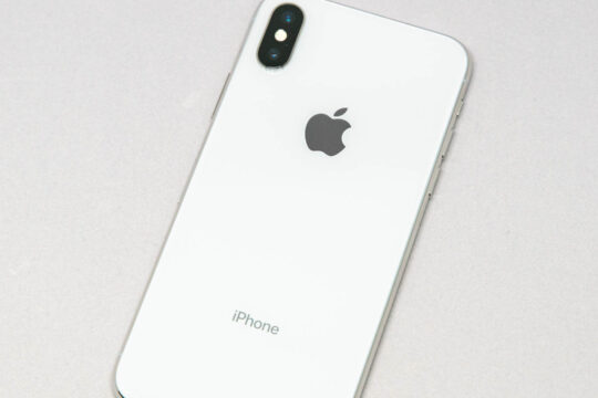 機種変更が大幅割引。iPhone XSがドコモオンラインショップ限定で2.2万円引き。在庫限りの大特価。
