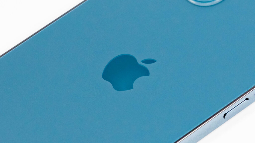 初めまして、青いiPhone – iPhone 12 Pro パシフィックブルーを購入しました
