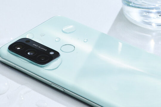 Y!mobile 4眼カメラ＋5Gの「OPPO Reno5 A」を6月3日に発売 本体18,000円割引&3,000円分のPayPayボーナス還元も実施