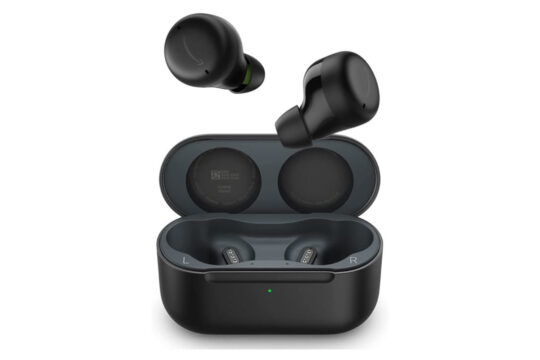 ノイキャン付のワイヤレスイヤホンが半額以下！ Amazonの初売りで「Echo Buds」が54%オフで販売中