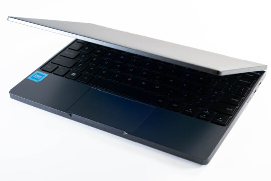 性能には文句なし、雑に使える小さいノートPC「CHUWI MiniBook X N100」を購入